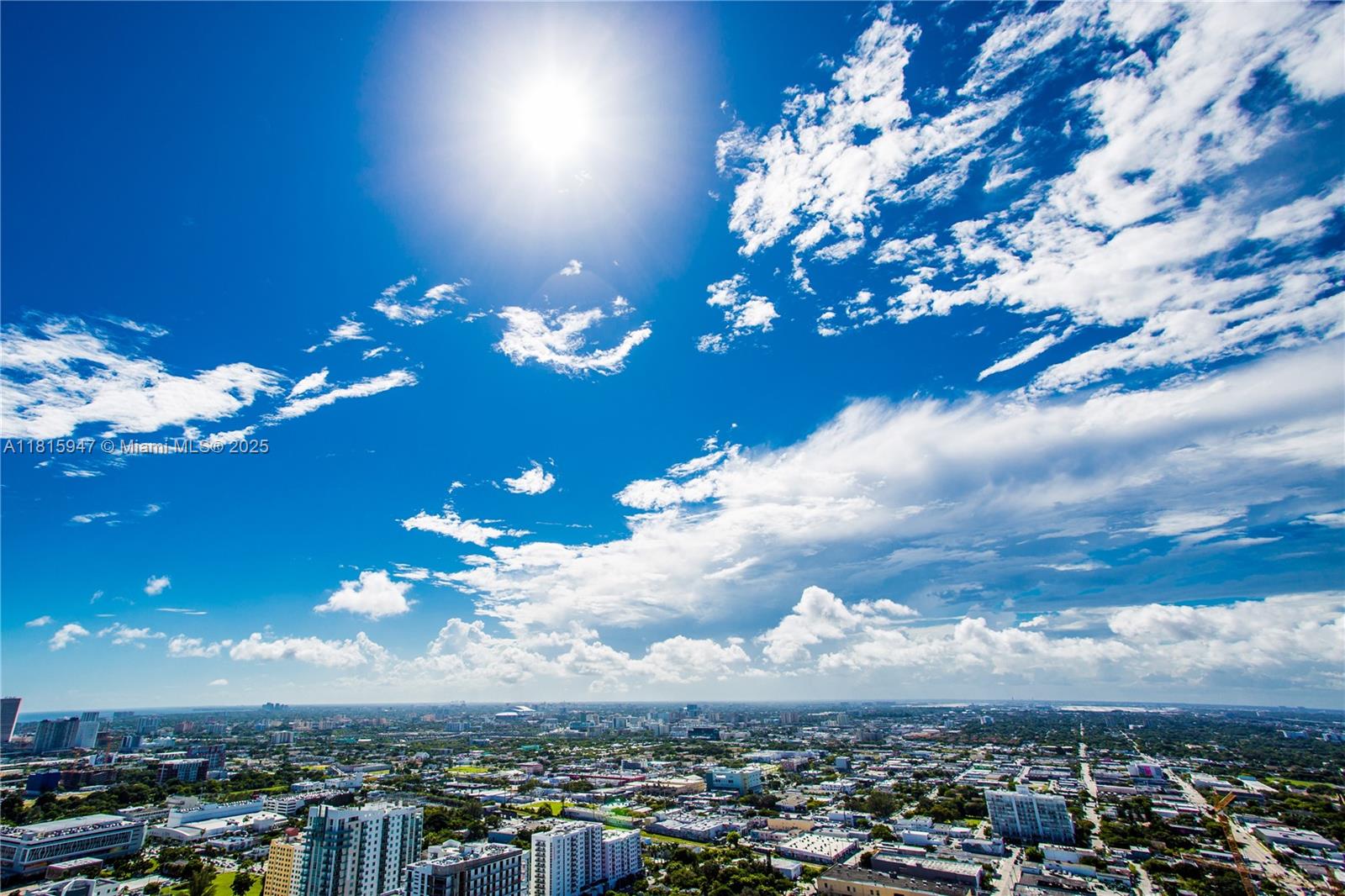 ICON BAY CONDO - Residential Lease