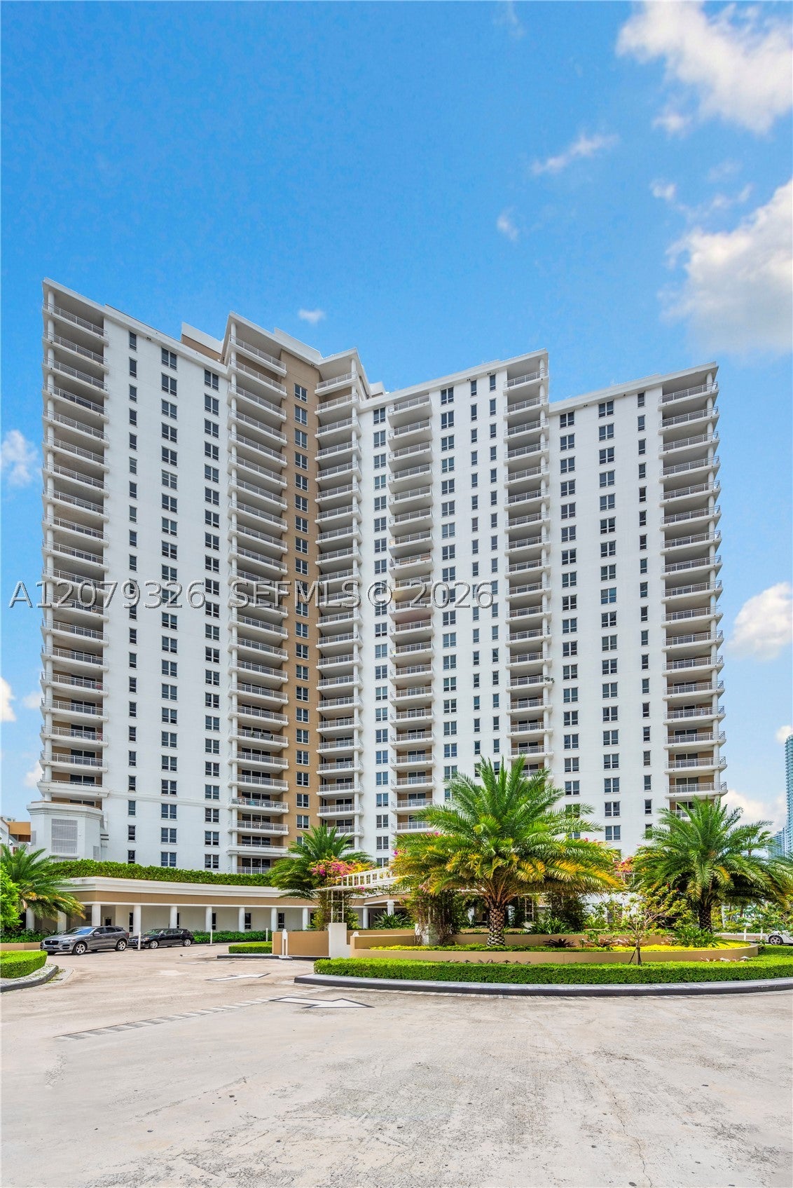 701 Brickell Key Blvd 707, Miami FL 33131