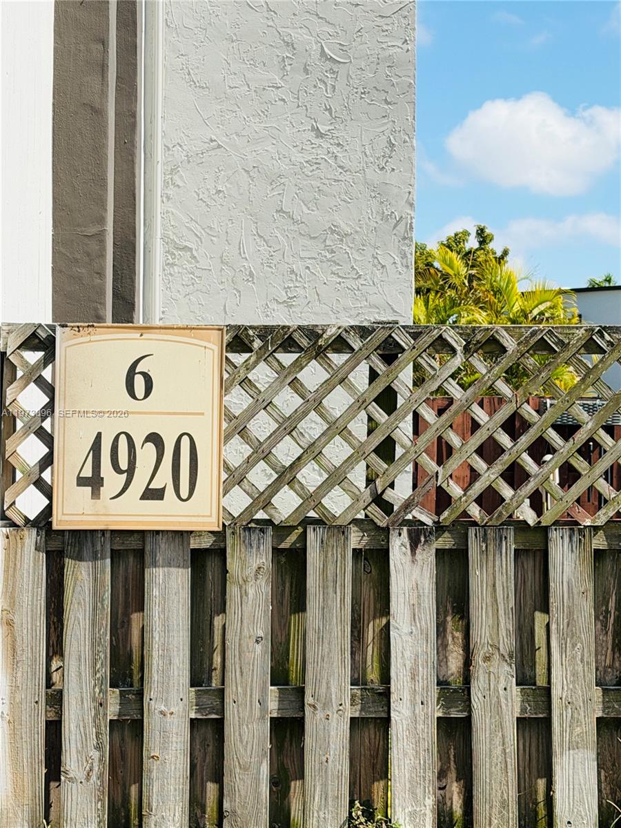 DORAL GARDENS II CONDO - Residential Lease