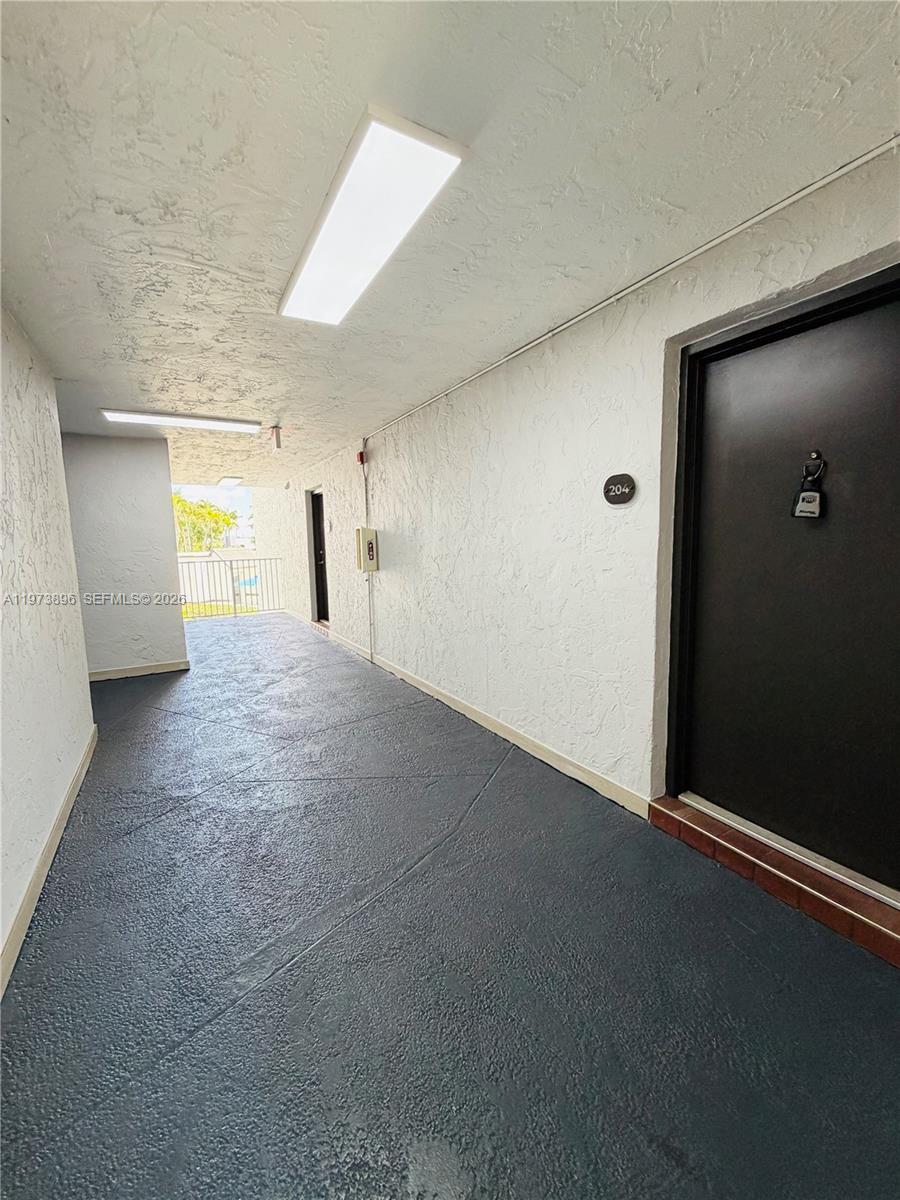 DORAL GARDENS II CONDO - Residential Lease