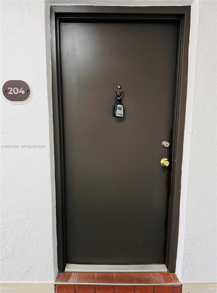 DORAL GARDENS II CONDO - Residential Lease