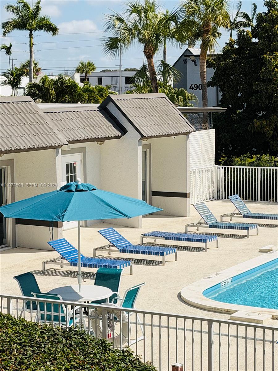 DORAL GARDENS II CONDO - Residential Lease