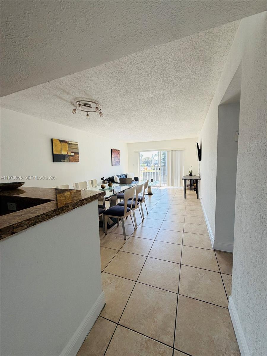 DORAL GARDENS II CONDO - Residential Lease