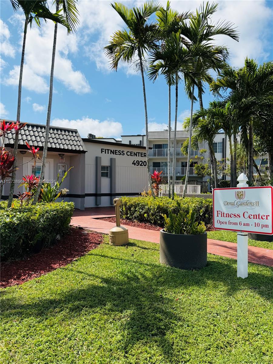 DORAL GARDENS II CONDO - Residential Lease