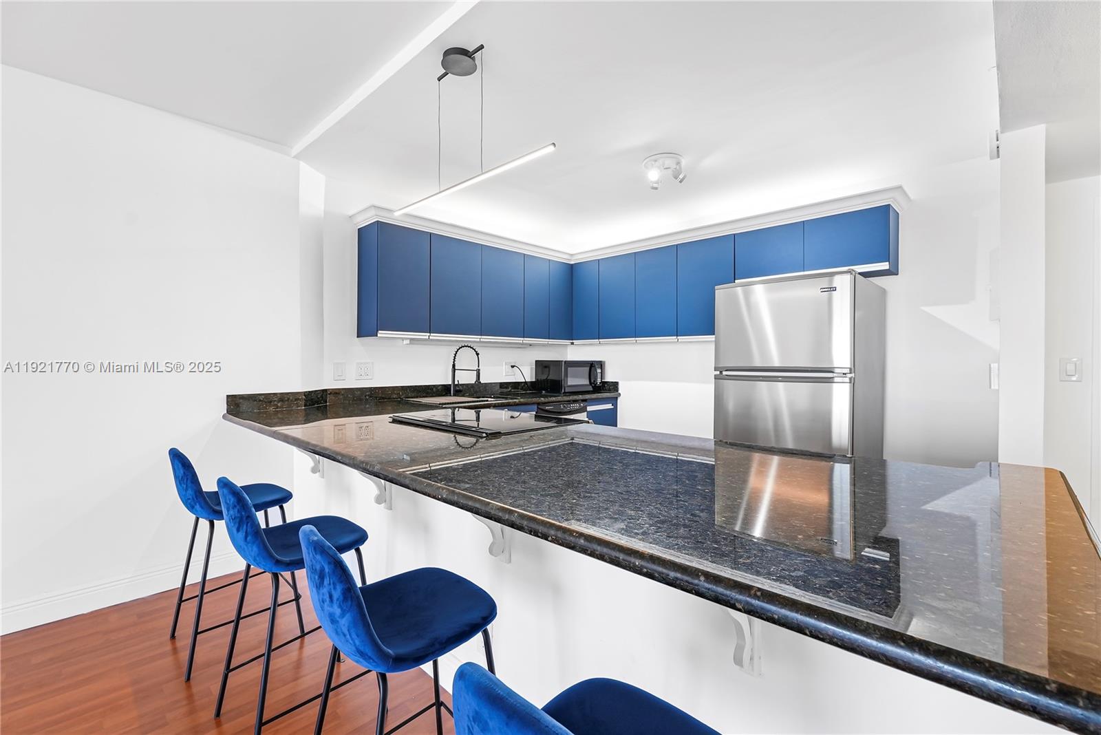 OLYMPUS CONDO PHASE - Residential