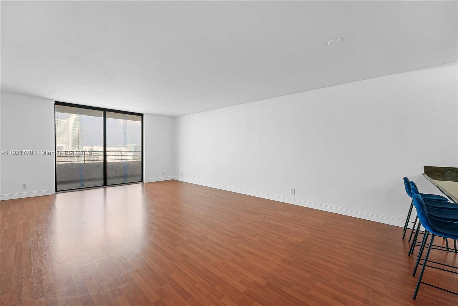 OLYMPUS CONDO PHASE - Residential