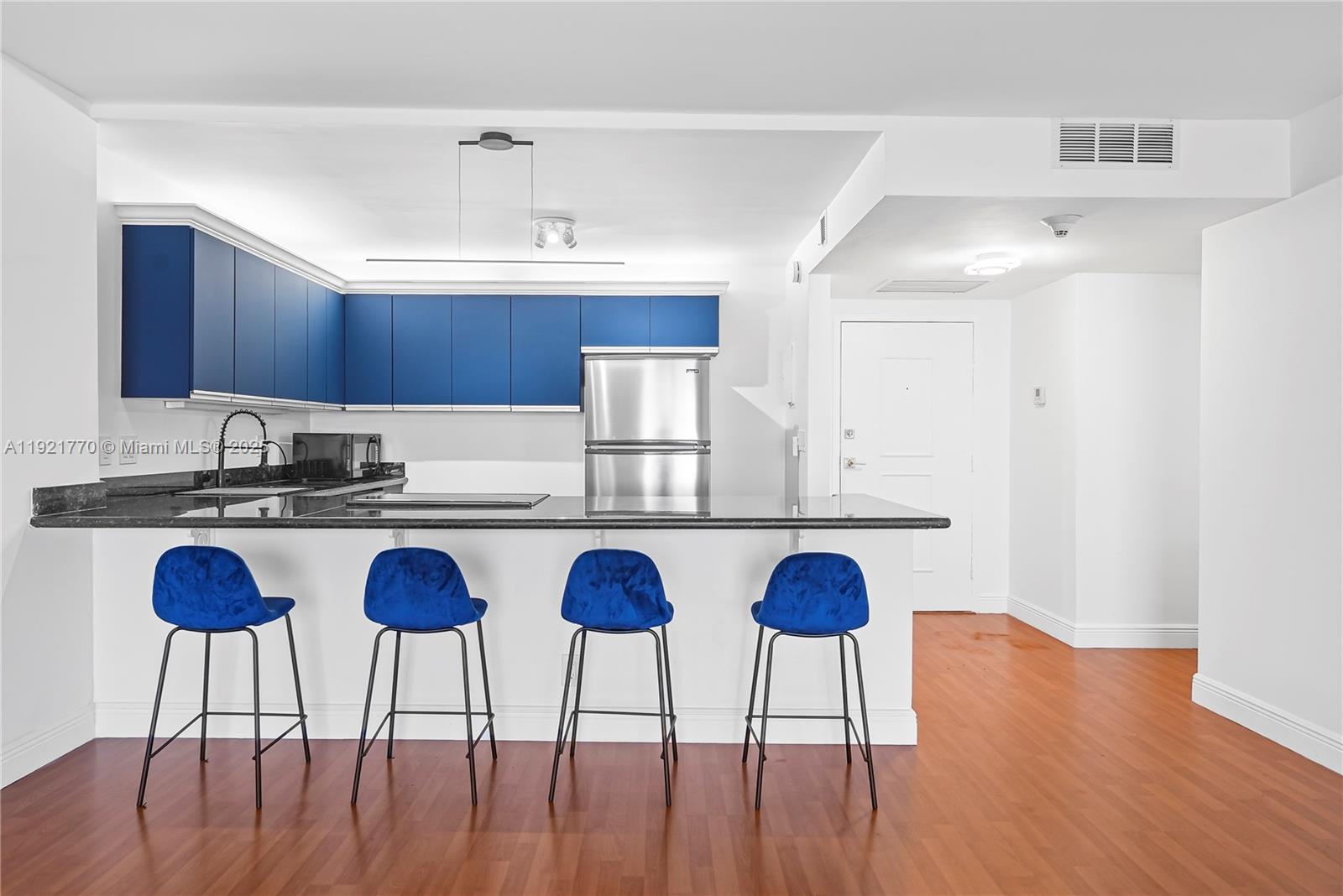 OLYMPUS CONDO PHASE - Residential