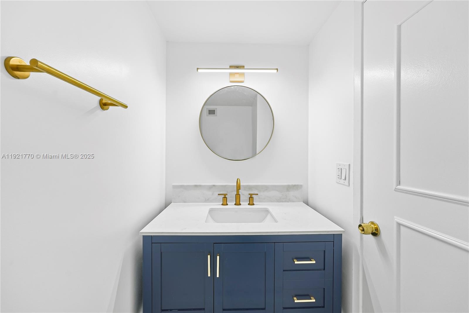 OLYMPUS CONDO PHASE - Residential