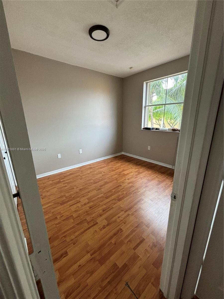 VILLA VIZCAYA CONDO - Residential