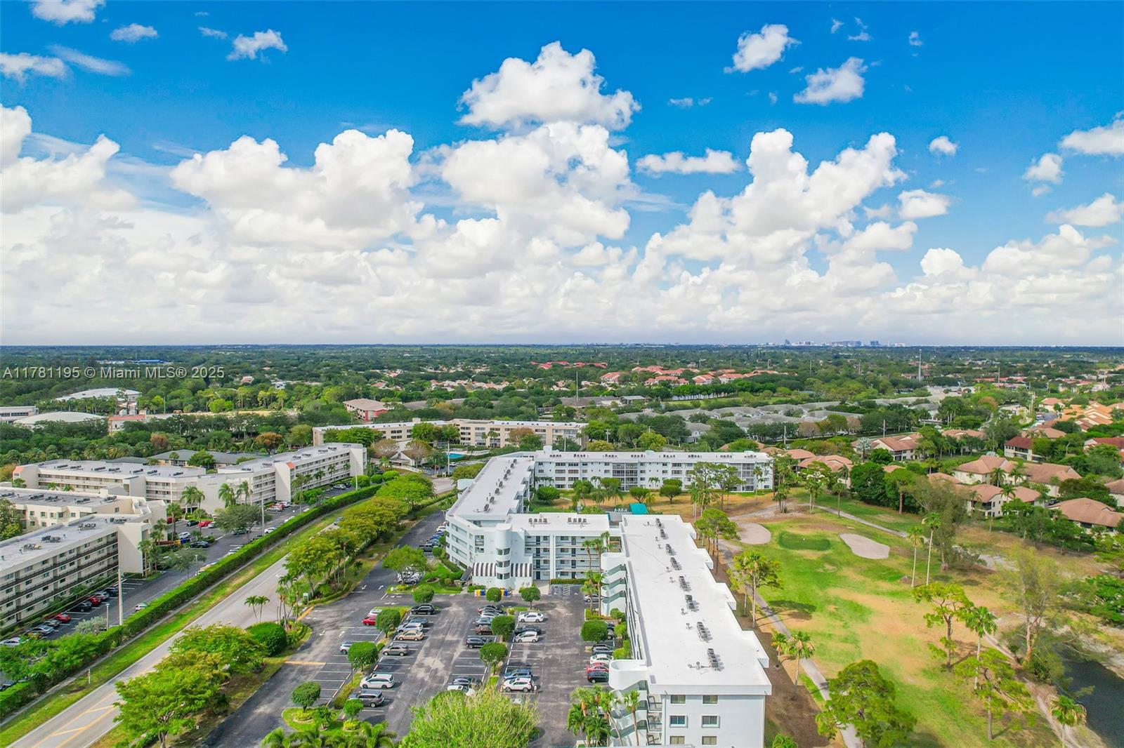 HAMLET AT POINCIANA CONDO - Residential