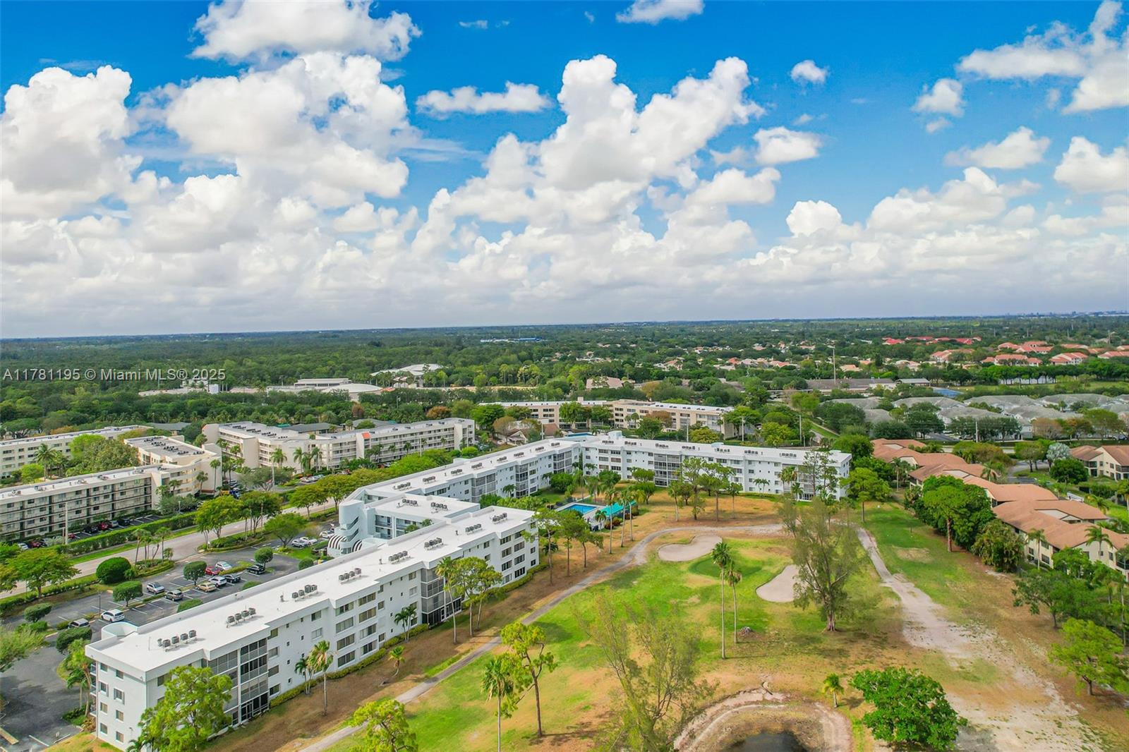 HAMLET AT POINCIANA CONDO - Residential