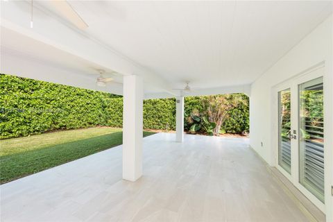 Tiny photo for 829 Malaga Ave, Coral Gables, FL 33134 (MLS # A11977636)