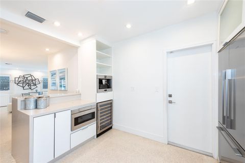 Tiny photo for 829 Malaga Ave, Coral Gables, FL 33134 (MLS # A11977636)