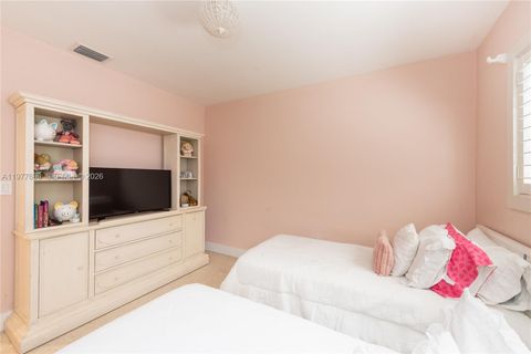 Tiny photo for 829 Malaga Ave, Coral Gables, FL 33134 (MLS # A11977636)