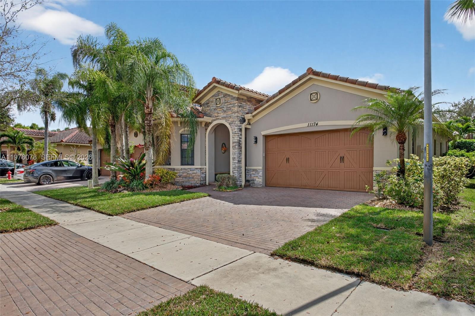 PARKLAND VILLAGE REPLAT O - Residential