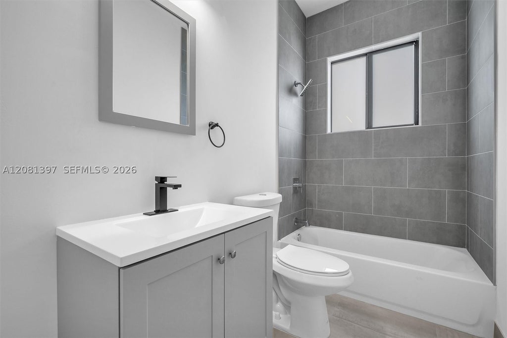 Photo of 309 NW 7th Ct #1, Hallandale Beach, FL 33009 (MLS # A12081397)