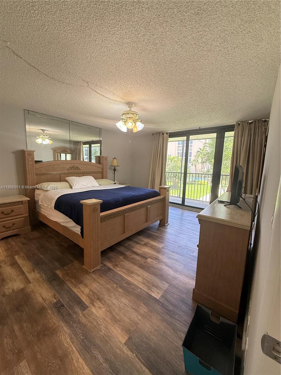 HILLSBORO LANDINGS CONDO - Residential Lease