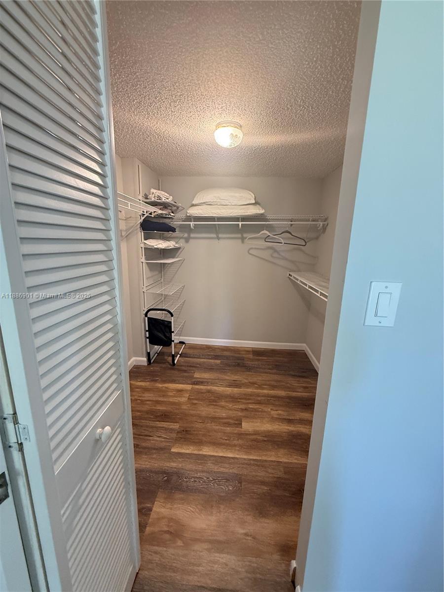 HILLSBORO LANDINGS CONDO - Residential Lease