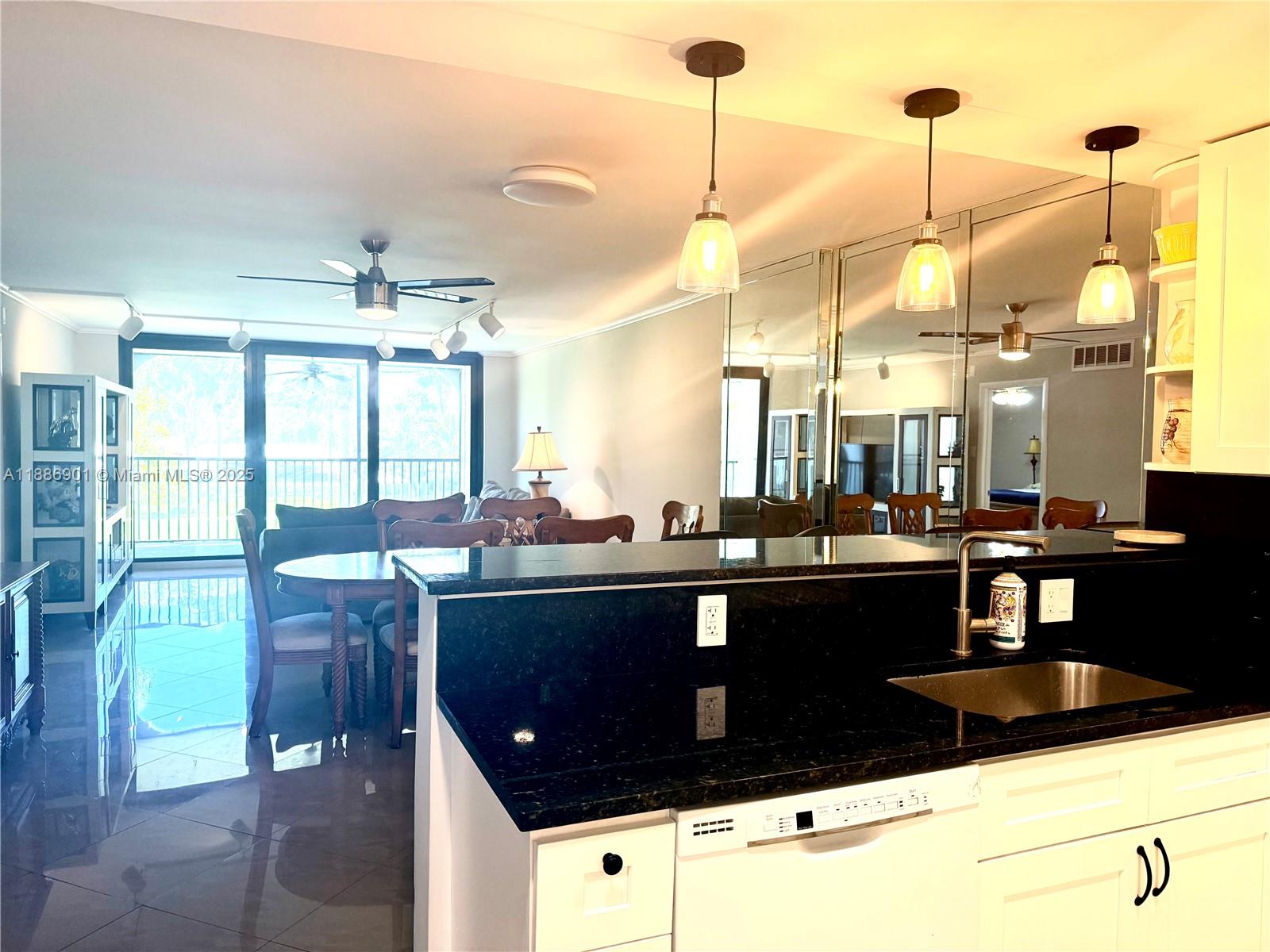HILLSBORO LANDINGS CONDO - Residential Lease