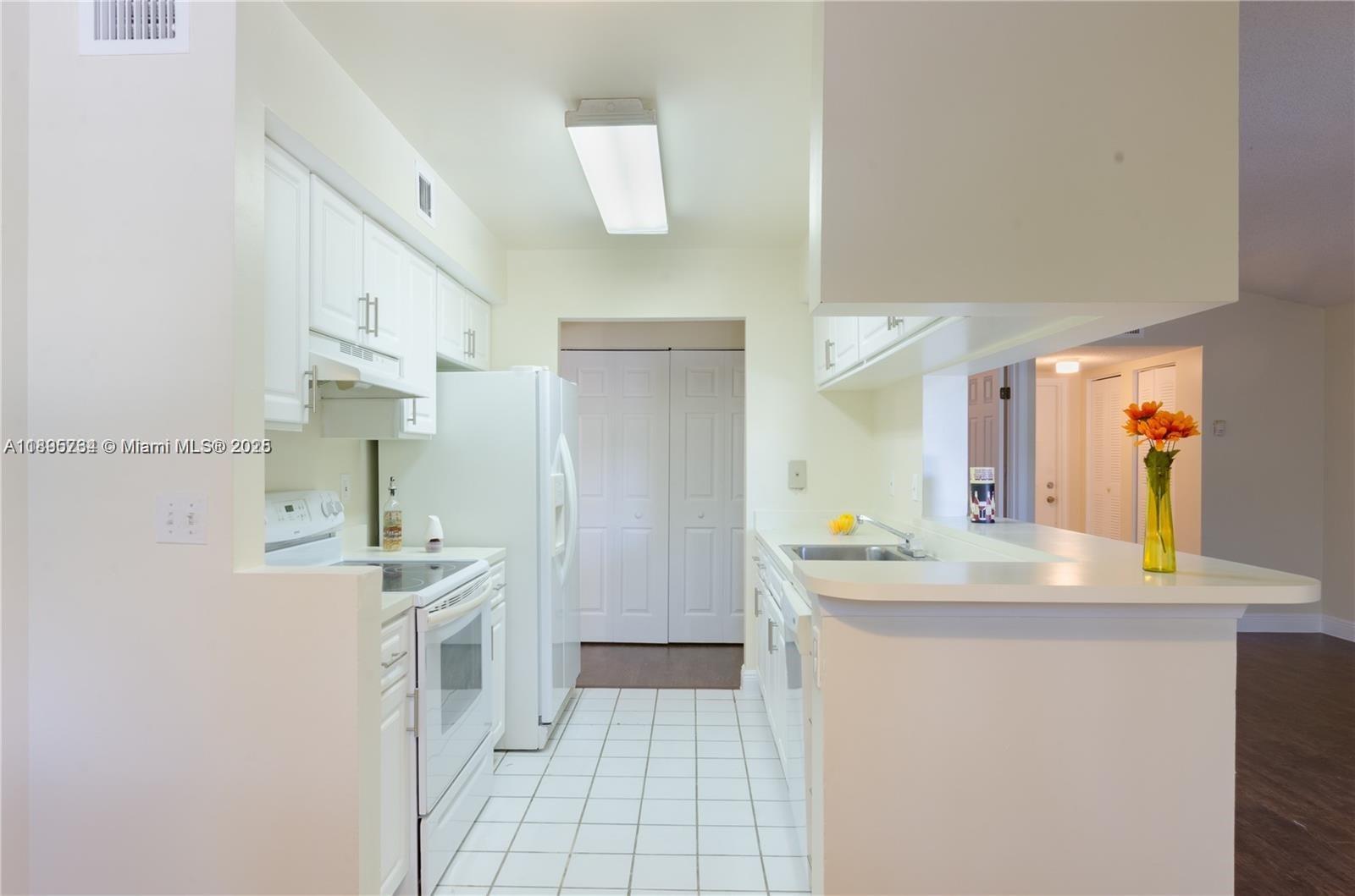 CITATION WAY CONDO - Residential Lease
