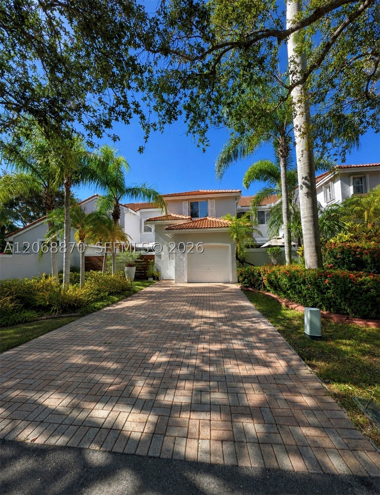 1135 Cherrypalm Ln