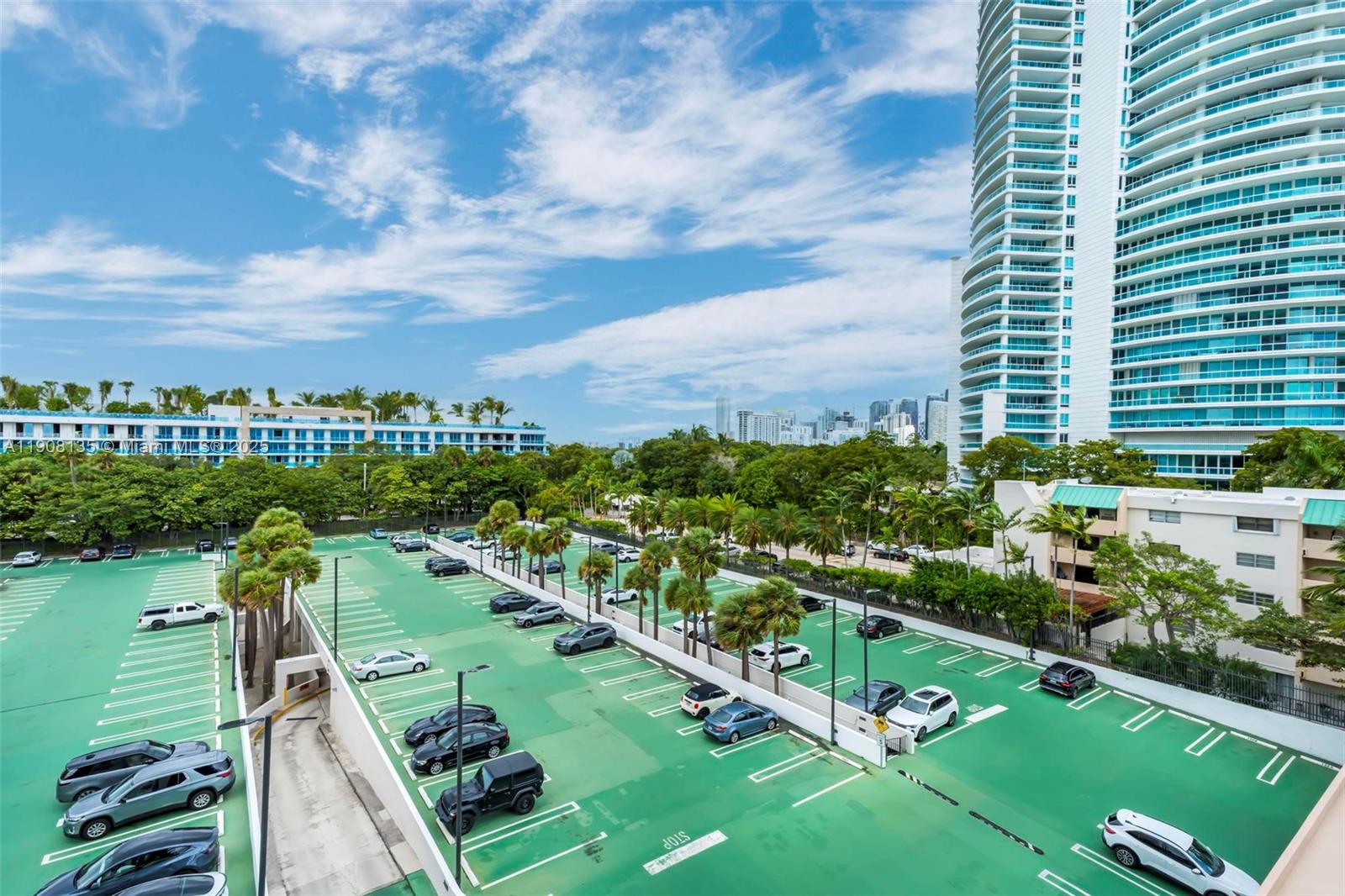 BRICKELL BAY CLUB CONDO - Residential Lease