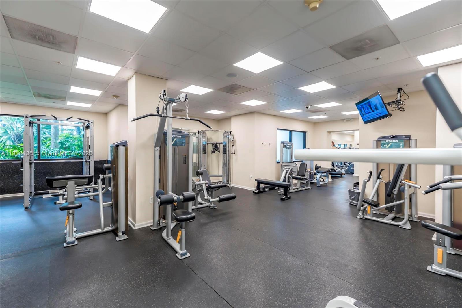 BRICKELL BAY CLUB CONDO - Residential Lease