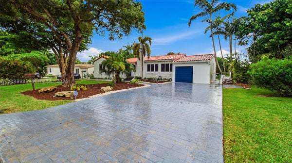 10690 NE 11TH CT # 10690, MIAMI SHORES, FL 33138 - Image 9fc3e0d15fa4af2b856124984bbffa52/2928262279