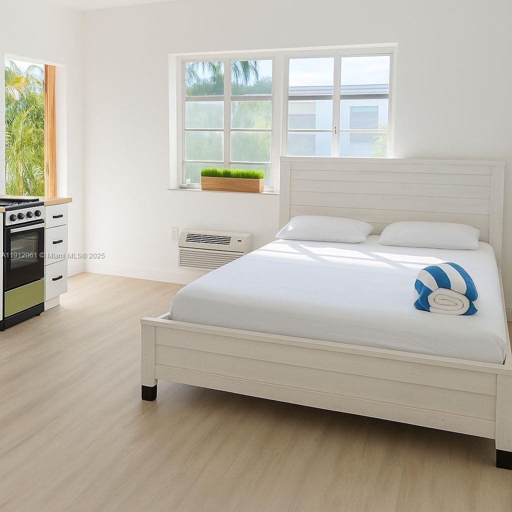 BEACH BAY SUB - Residential Lease