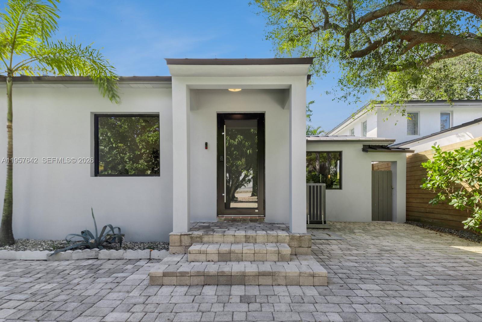 SILVER BLUFF EST SEC C - Residential