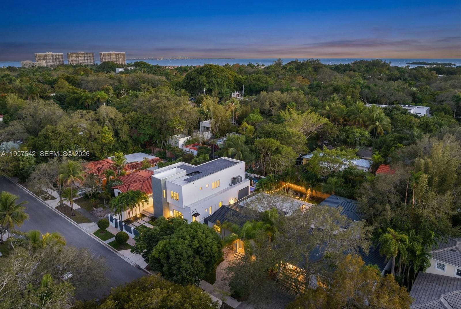 SILVER BLUFF EST SEC C - Residential