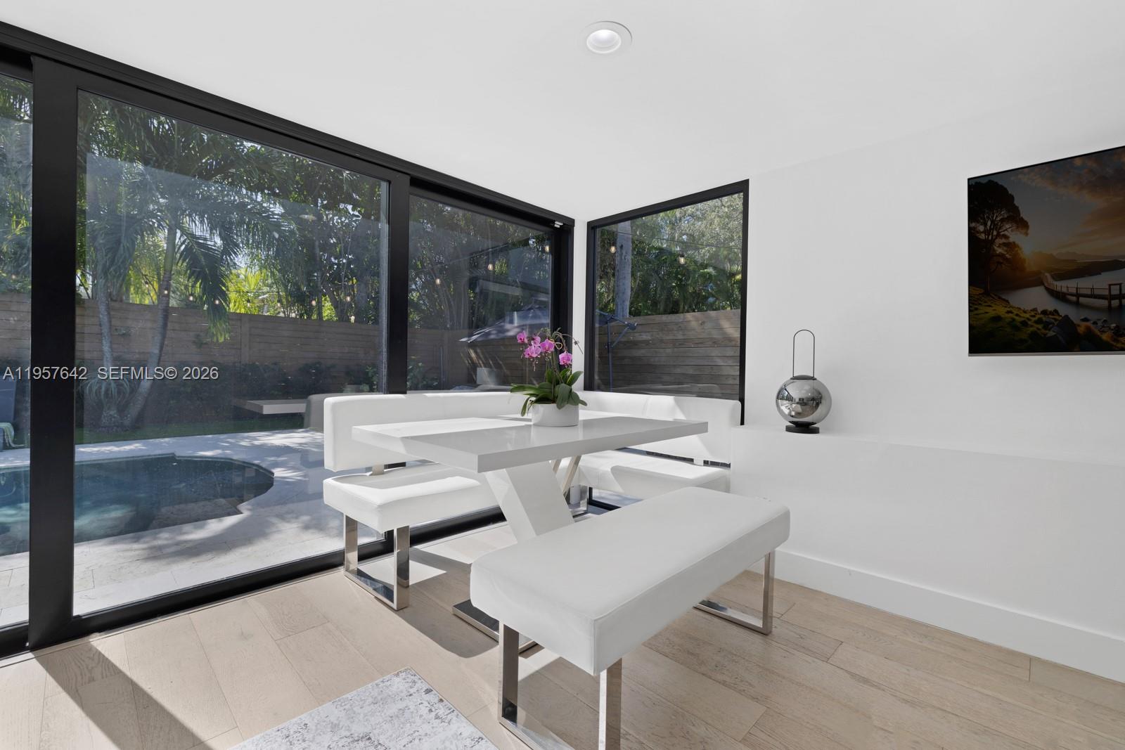 SILVER BLUFF EST SEC C - Residential