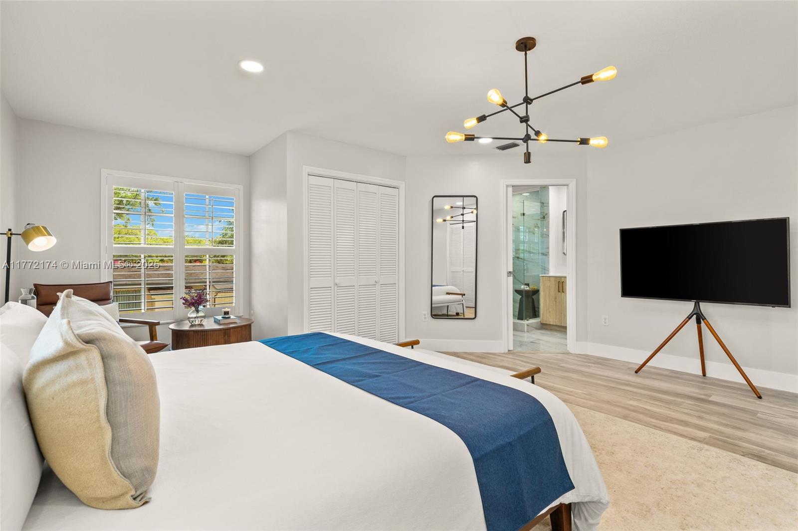 CORAL GABLES GRANADA SEC - Residential Lease