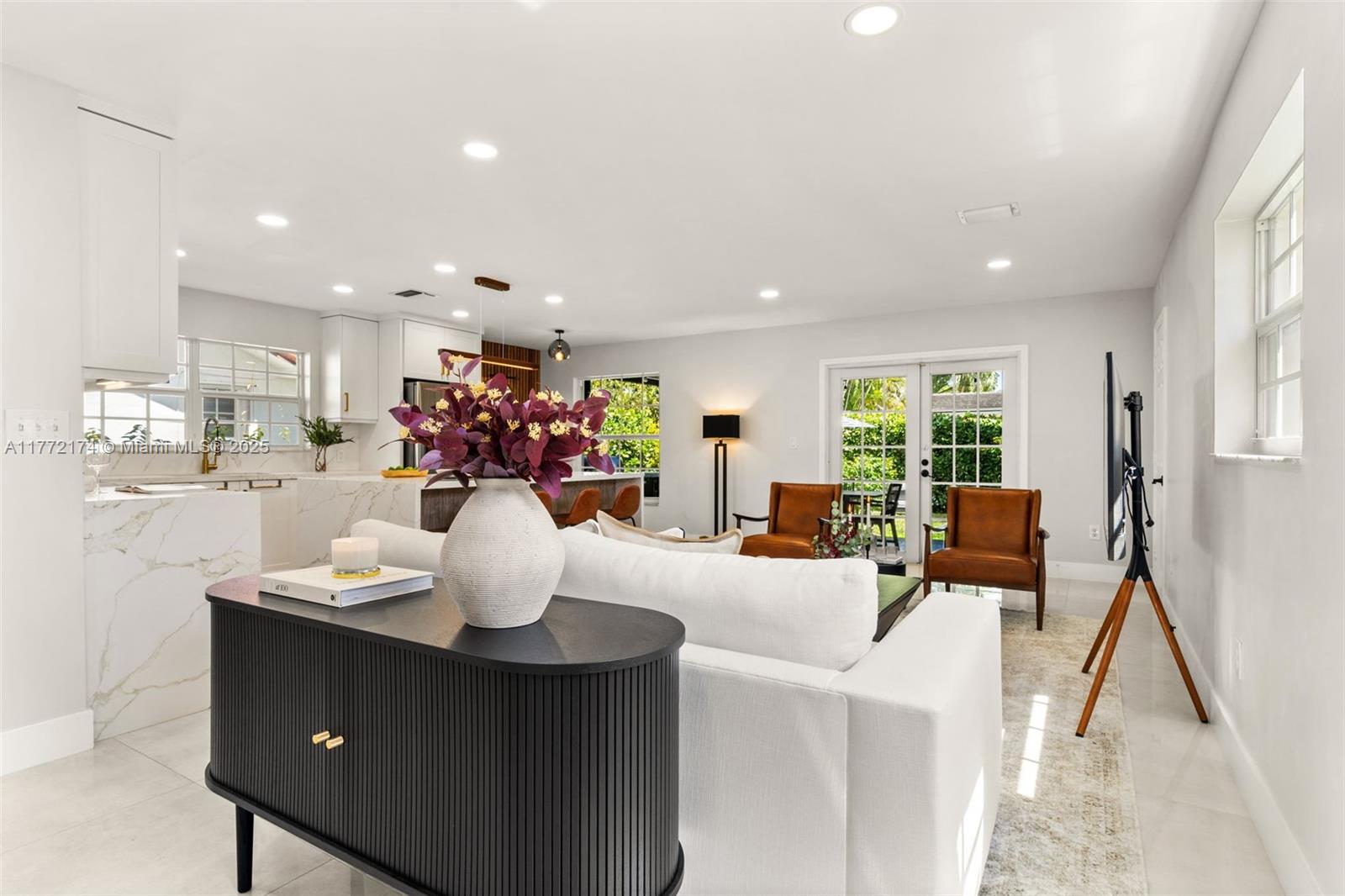 CORAL GABLES GRANADA SEC - Residential Lease