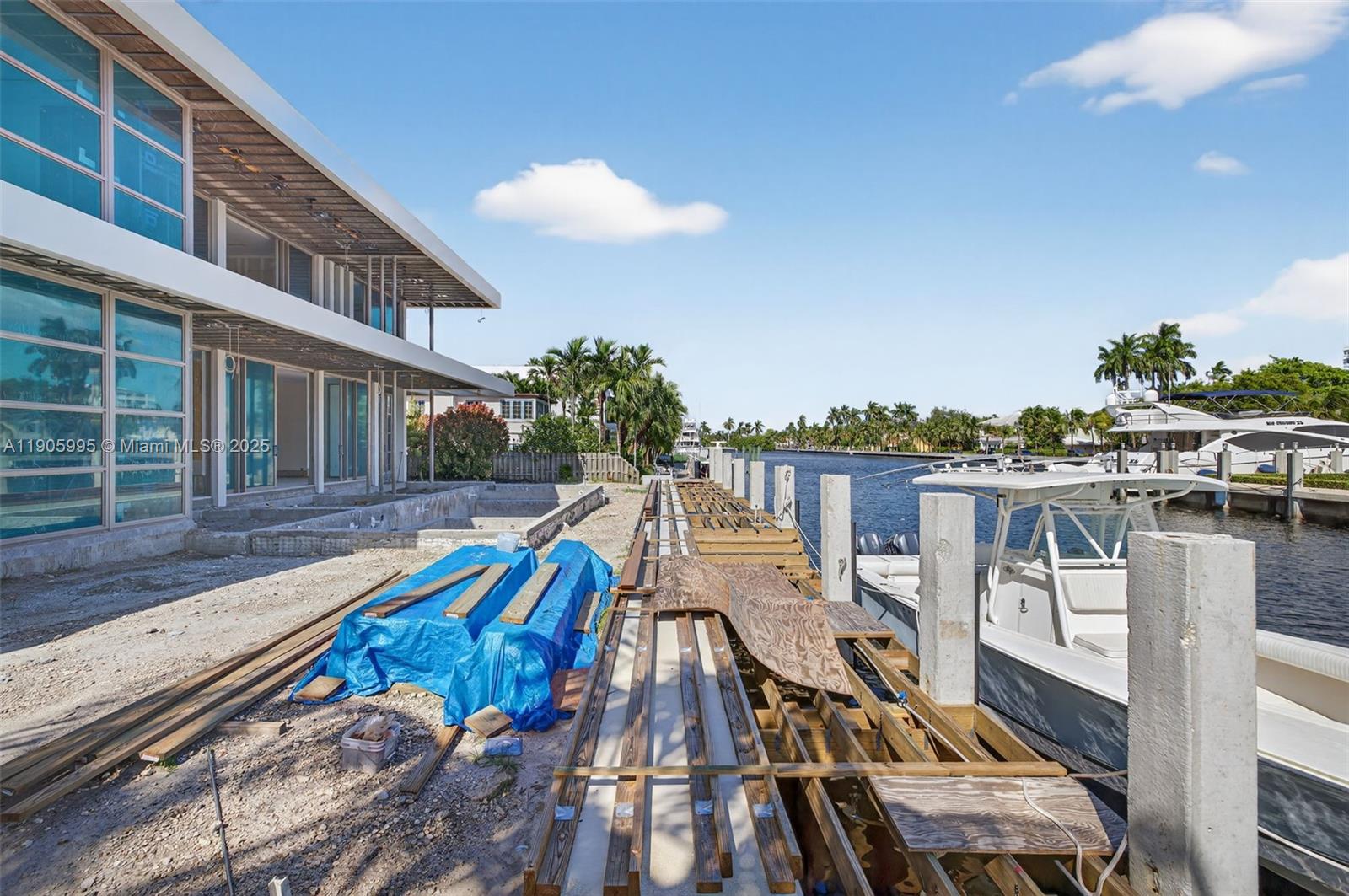 STILWELL ISLES - Residential