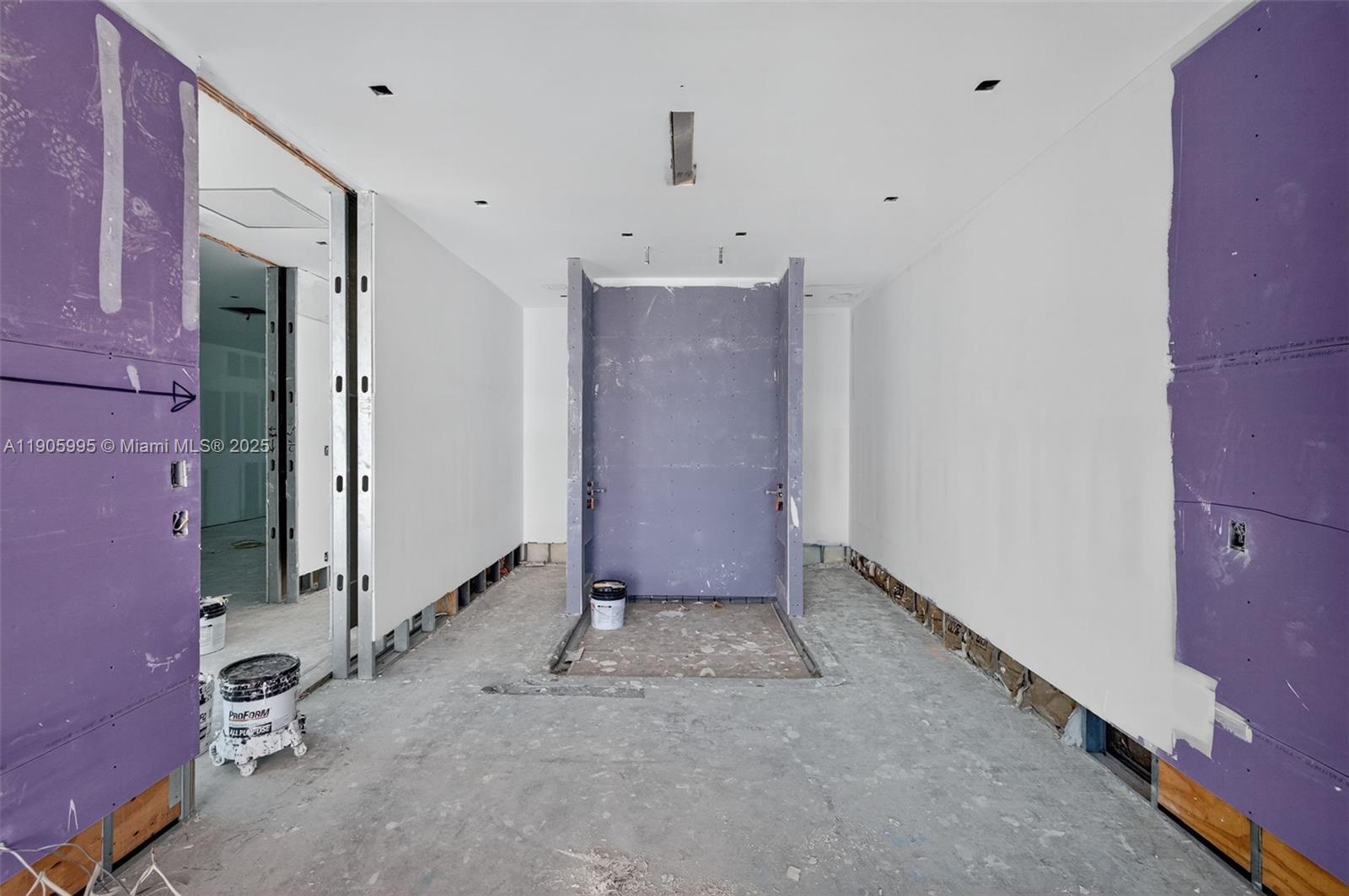 STILWELL ISLES - Residential