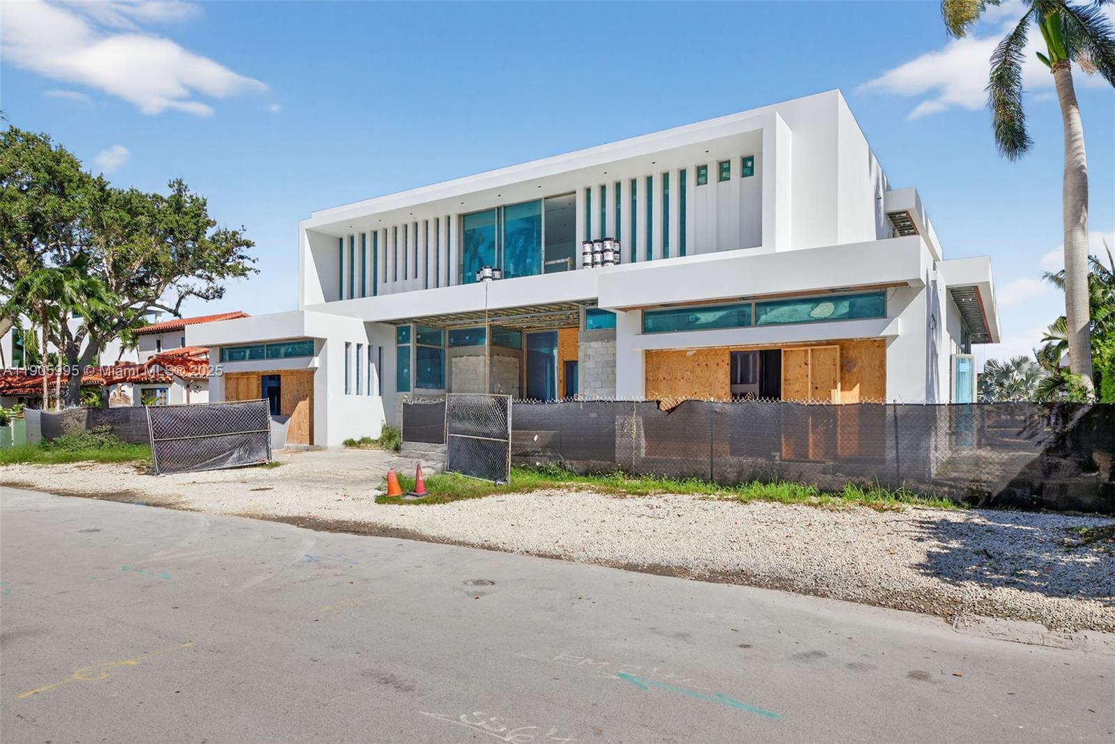 STILWELL ISLES - Residential