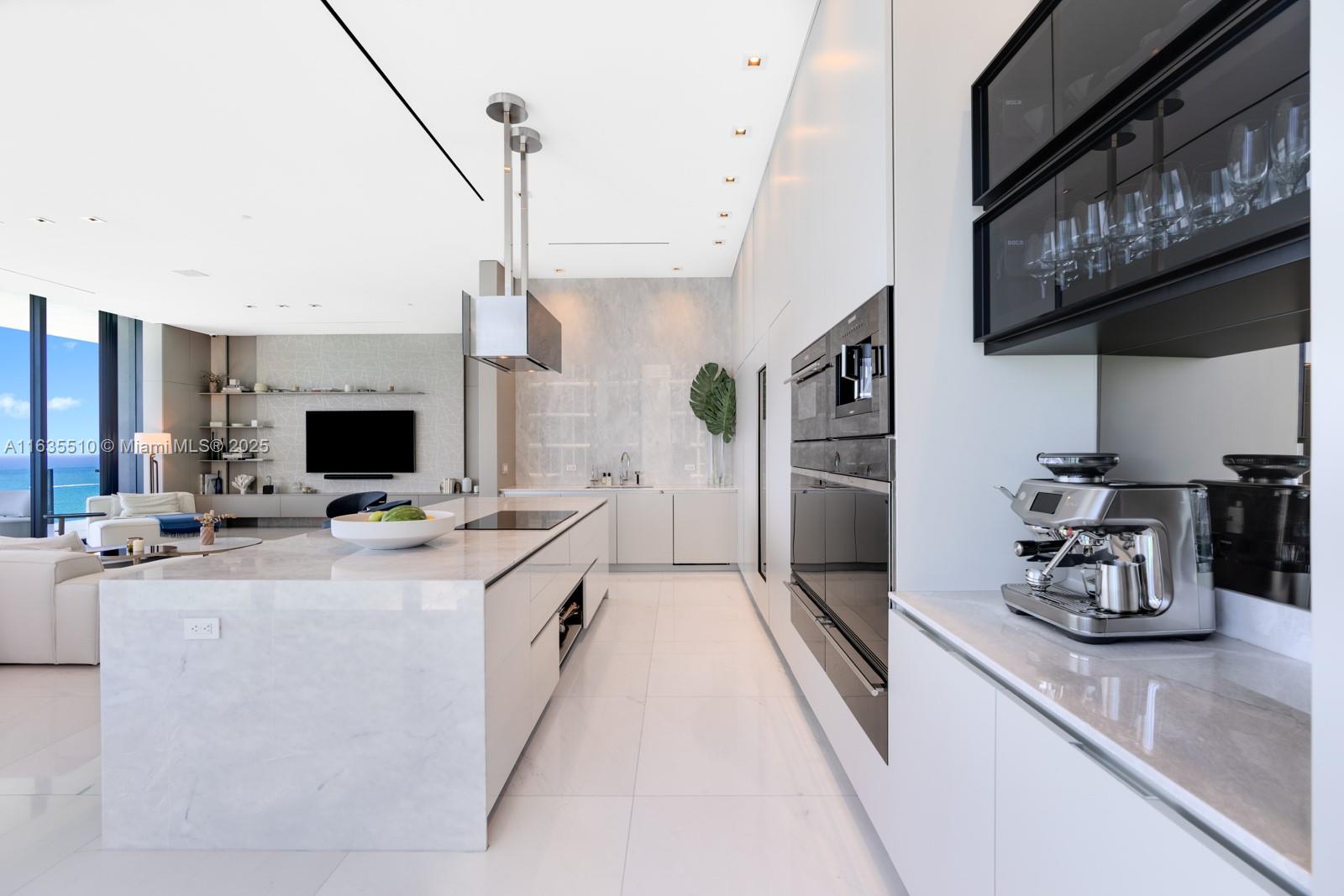 MUSE CONDO - Residential