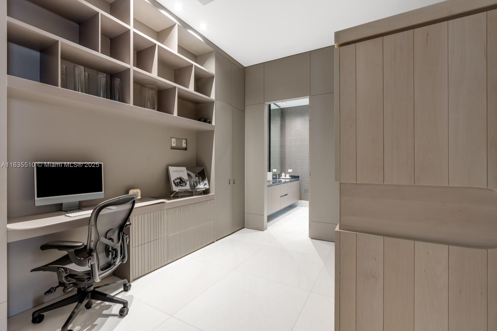 MUSE CONDO - Residential