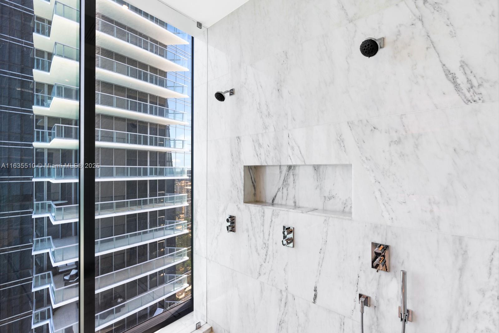 MUSE CONDO - Residential