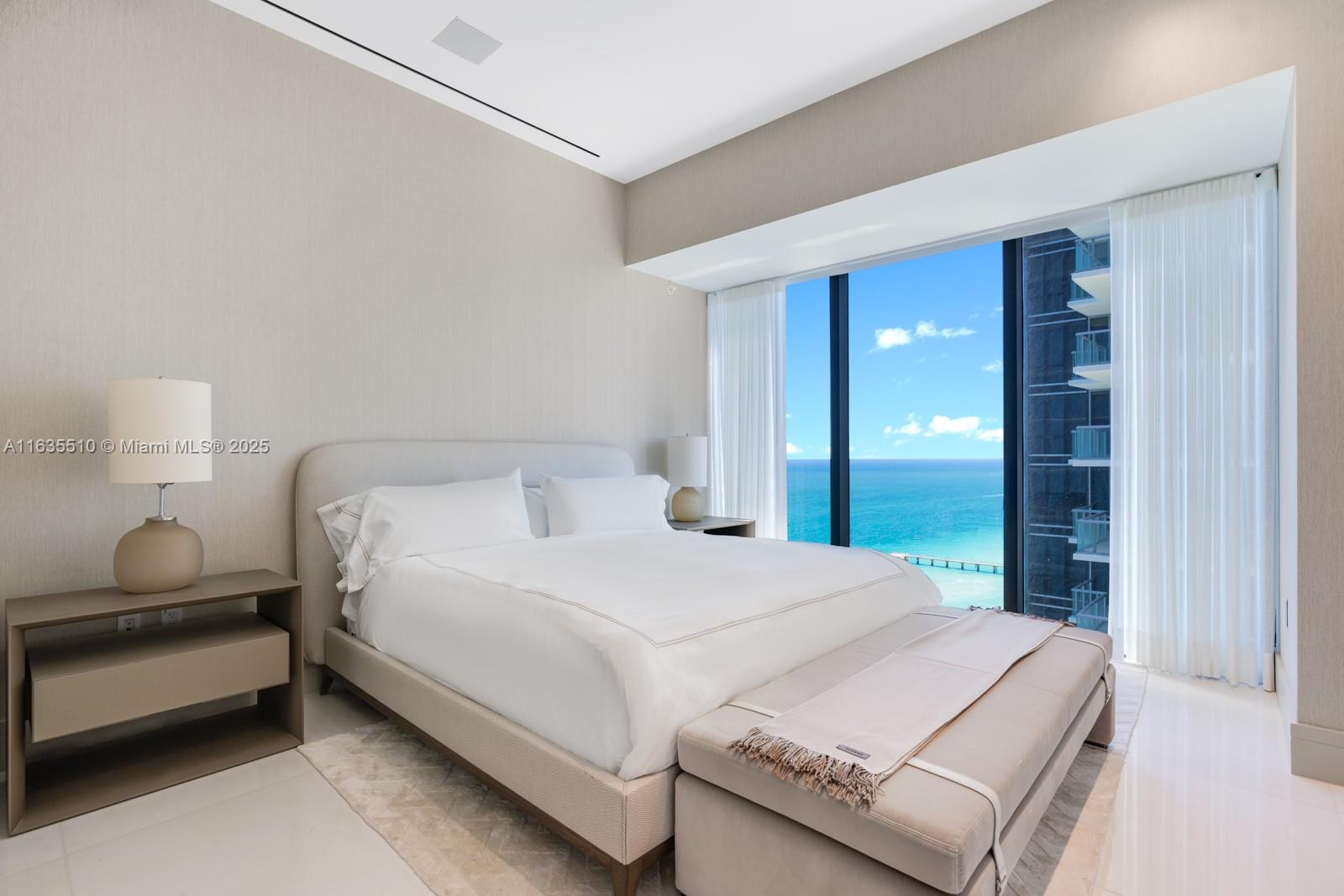 MUSE CONDO - Residential