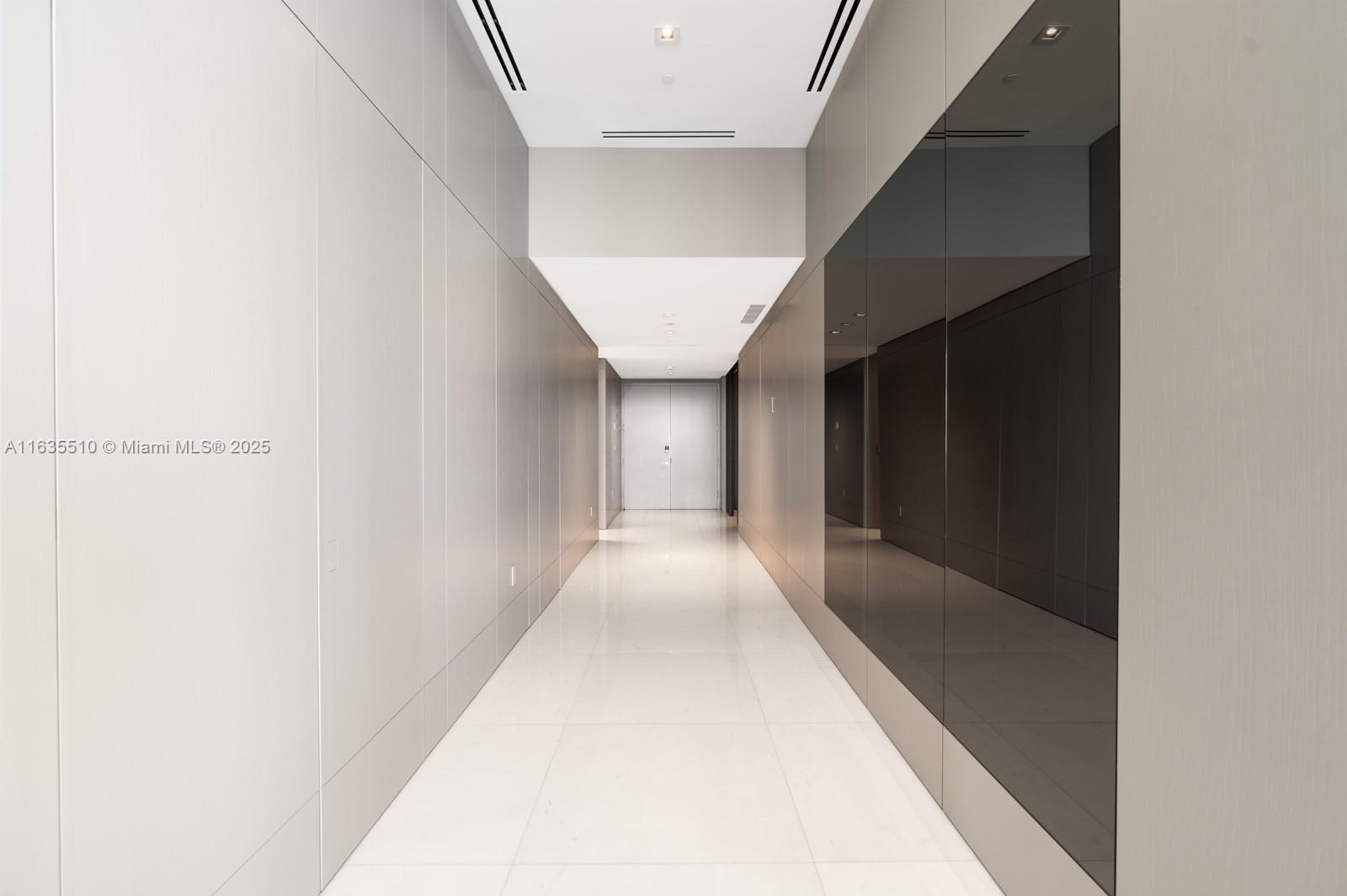 MUSE CONDO - Residential