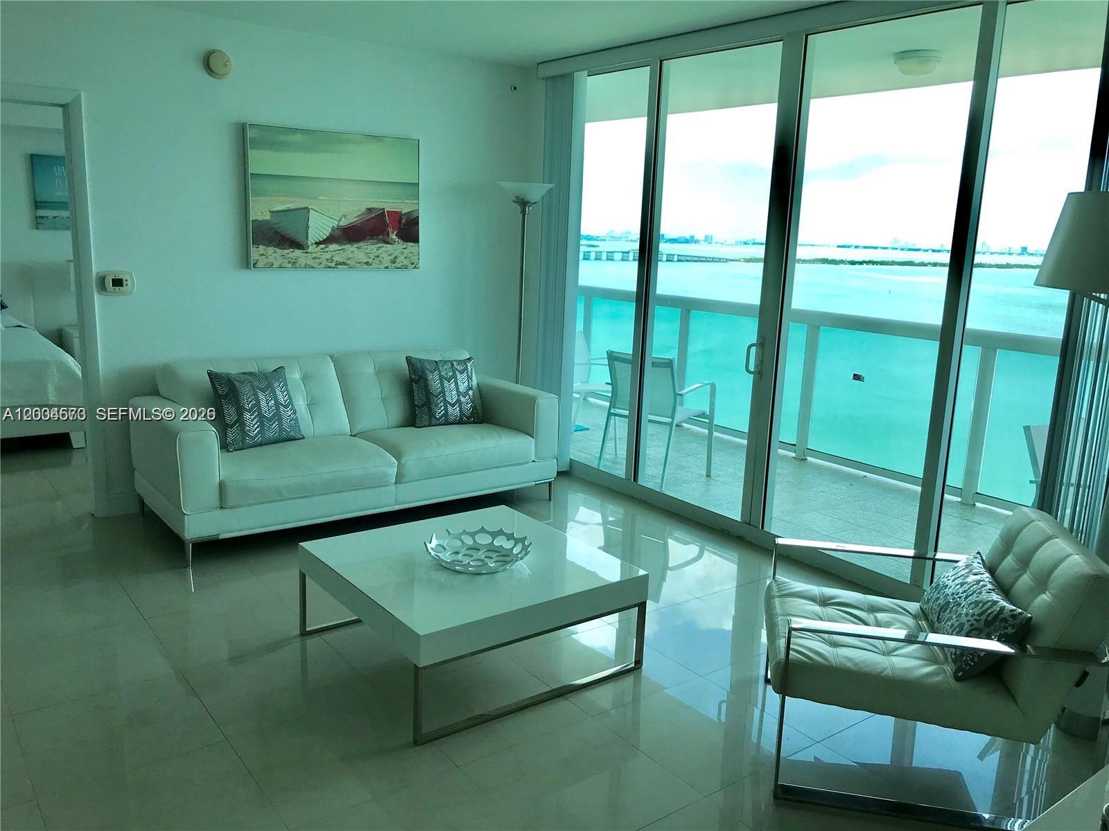 1800 N Bayshore Dr 2107