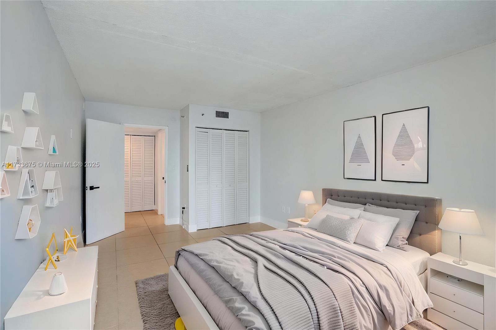 MADISON DOWNTOWN CONDO - Residential Lease