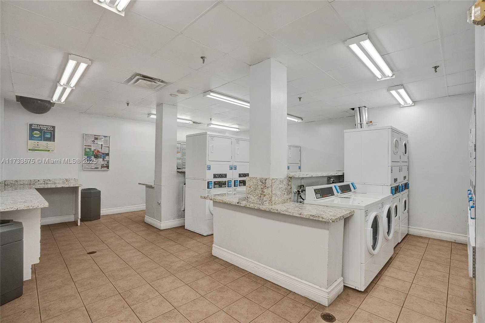 MADISON DOWNTOWN CONDO - Residential Lease