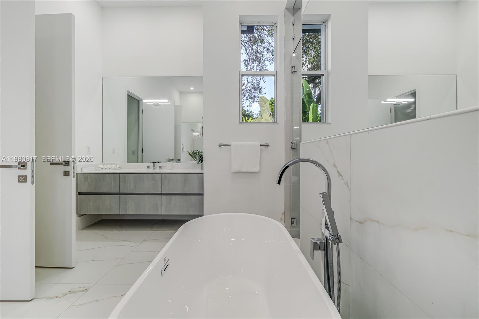 GRIFFFING BISC PK EST AMD - Residential