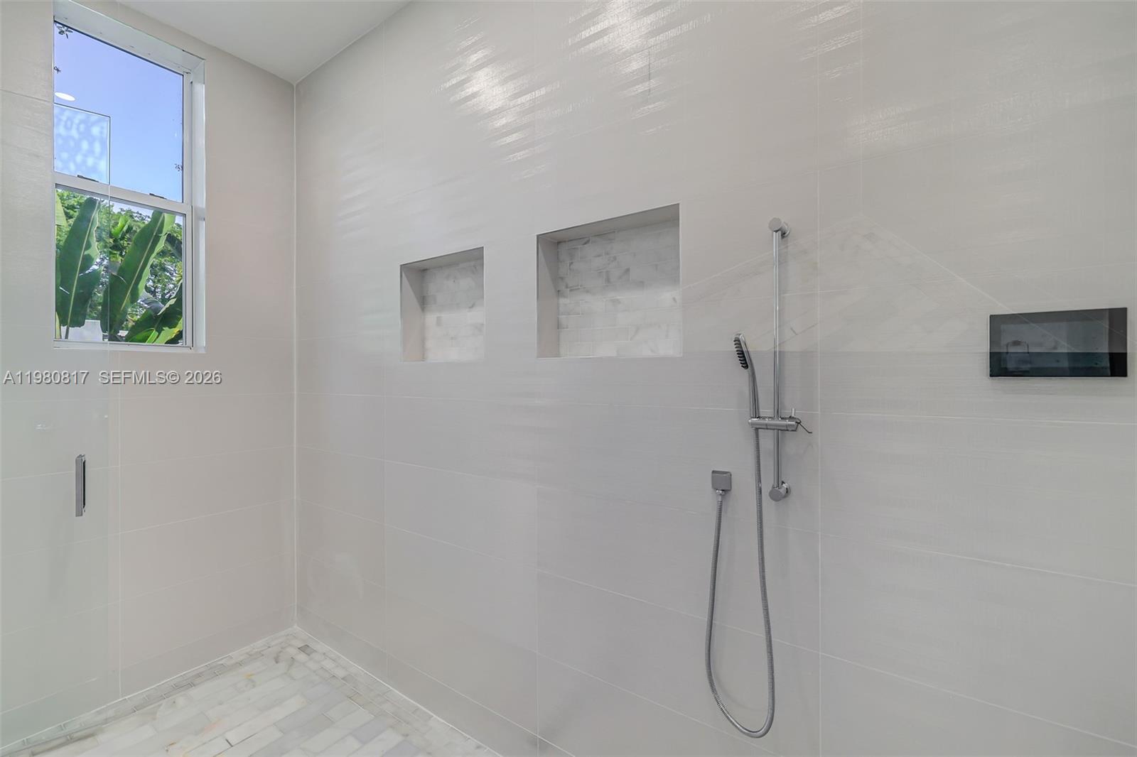 GRIFFFING BISC PK EST AMD - Residential