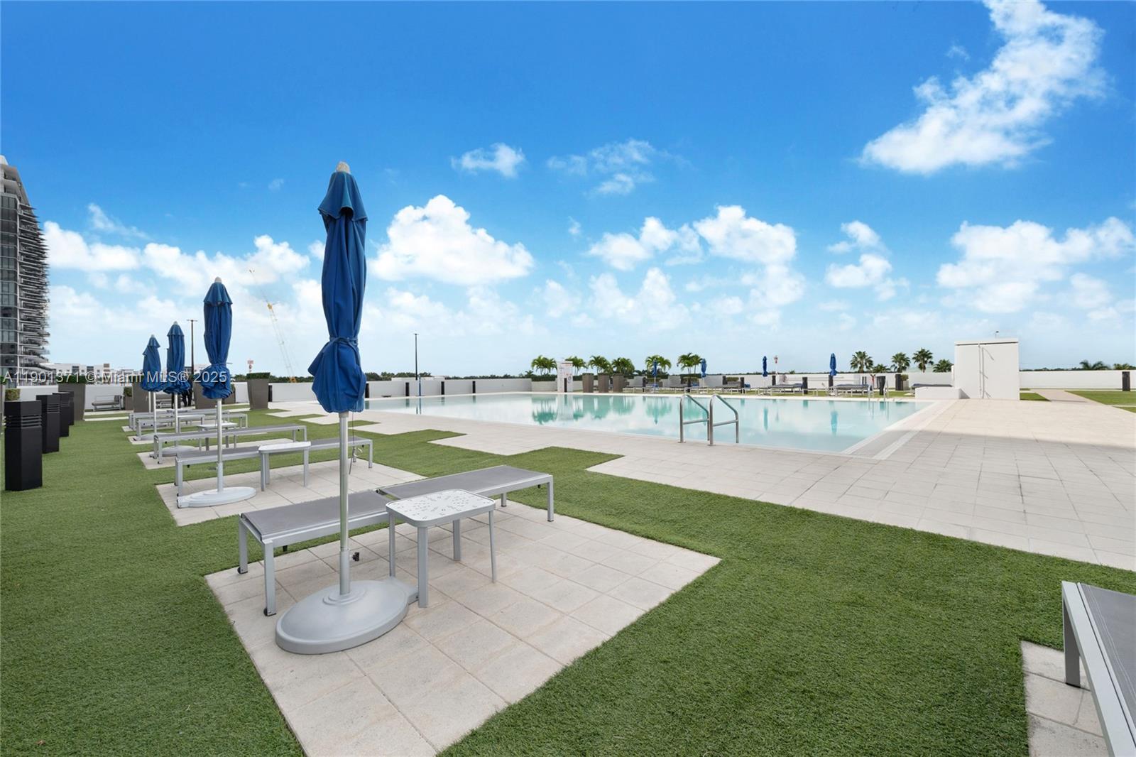 5252 PASEO CONDO - Residential