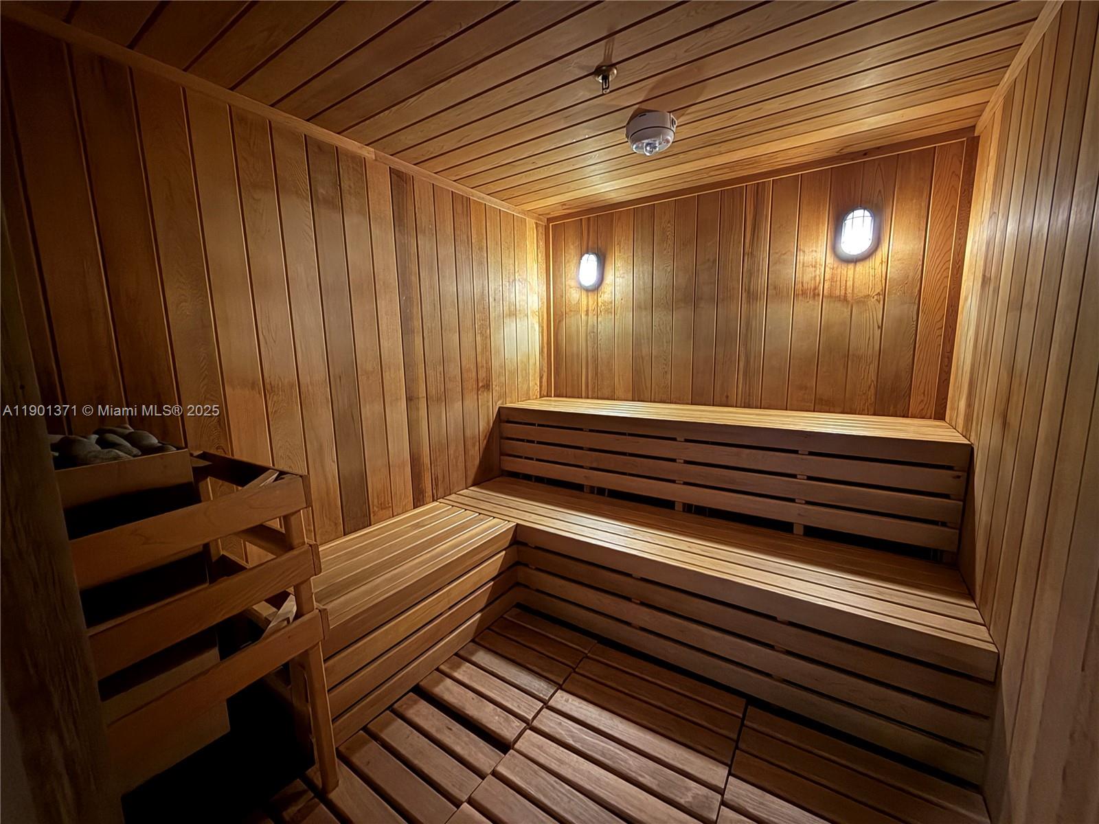 5252 PASEO CONDO - Residential