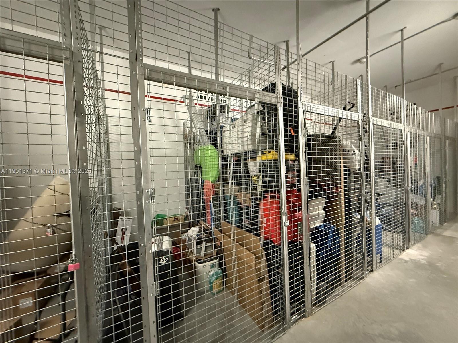 5252 PASEO CONDO - Residential